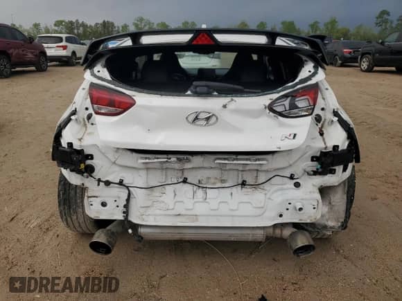 2021 Hyundai Veloster z VIN KMHT36AH9MU011200, wystawiony jako Copart lot #50986355 z przebiegiem 44 477 mil mil oraz Szkoda całkowita • Salvage title. Historia ofert i sprzedaży dostępna na DreamBid. Obrazek 6.