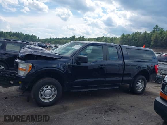 2021 Ford F-150 XL z VIN 1FTEX1EP4MFD03122, wystawiony jako IAAI lot #42829290 z przebiegiem 94 963 mil mil oraz . Historia ofert i sprzedaży dostępna na DreamBid. Obrazek 14.