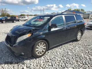 2011 Toyota Sienna XLE AAS with VIN 5TDYK3DC0BS092391, listed as a Copart auction lot 85557835 with 136,793 mi miles and Salvage title. Bid and sale history available at DreamBid. Image 1.
