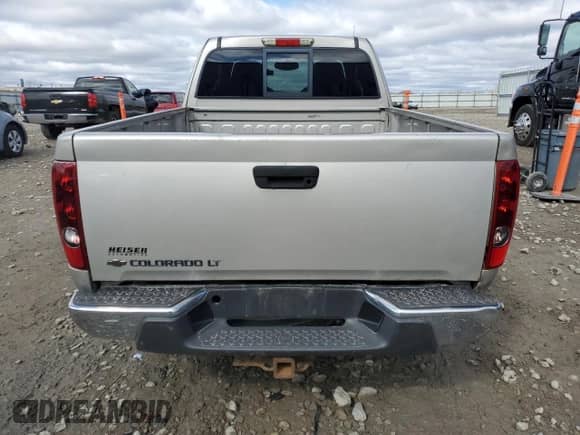 2007 Chevrolet Colorado 1LT z VIN 1GCDT19E878159678, wystawiony jako Copart lot #52254295 z przebiegiem 118 667 mil mil oraz Czysty tytuł • Clean title. Historia ofert i sprzedaży dostępna na DreamBid. Obrazek 6.