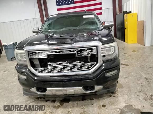 2016 GMC Sierra 1500 Denali z VIN 3GTU2PEJ7GG127971, wystawiony jako Copart lot #49950805 z przebiegiem 177 976 mil mil oraz Szkoda całkowita • Salvage title. Historia ofert i sprzedaży dostępna na DreamBid. Obrazek 11.