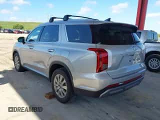 2023 Hyundai Palisade SEL с VIN KM8R24GE1PU568556, выставлен на аукционе IAAI как лот 42556677 с пробегом 64 292 миль миль и . История ставок и продаж доступна на DreamBid. Изображение 3.
