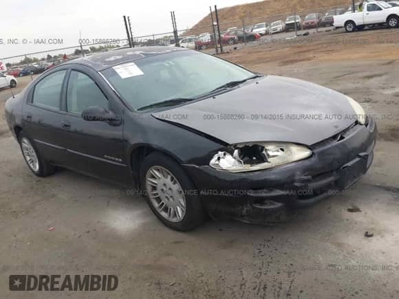 2000 Dodge Intrepid z VIN 2B3HD46R5YH120454, wystawiony jako IAAI lot #15866280 z przebiegiem 142 700 mil mil oraz . Historia ofert i sprzedaży dostępna na DreamBid. Obrazek 1.