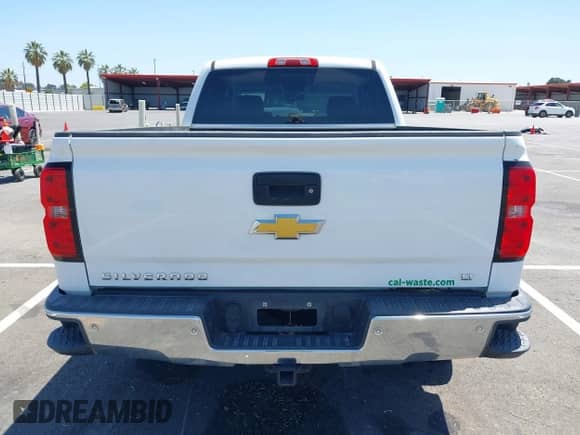 2014 Chevrolet Silverado 1500 LT with VIN 3GCUKREH6EG496598, listed as a IAAI auction lot 42417249 with 226,159 mi miles and . Bid and sale history available at DreamBid. Image 17.