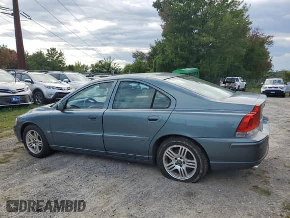 2005 Volvo S60 с VIN YV1RS592852437513, выставлен на аукционе Copart как лот 80942395 с пробегом 109 026 миль миль и Чистый • Clean title. История ставок и продаж доступна на DreamBid. Изображение 3.