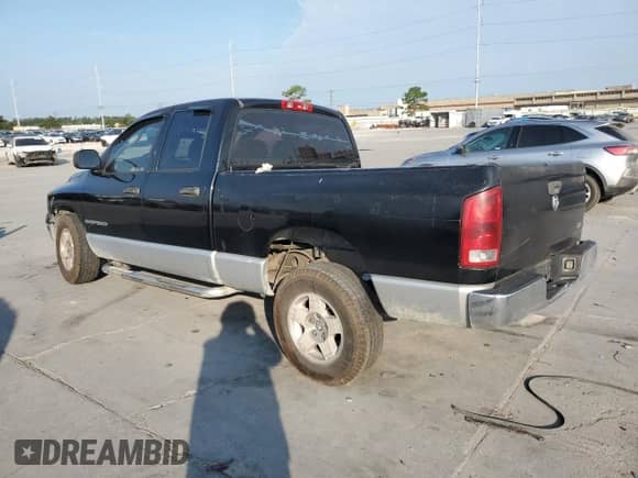 2005 Dodge 1500 SLT z VIN 1D7HA18N65S210786, wystawiony jako Copart lot #67089554 z przebiegiem 293 668 mil mil oraz Szkoda całkowita • Salvage title. Historia ofert i sprzedaży dostępna na DreamBid. Obrazek 2.