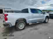 2021 Chevrolet Silverado 1500 LT with VIN 1GCUYDED1MZ395949, listed as a Copart auction lot 70041445 with 62,017 mi miles and Salvage title. Bid and sale history available at DreamBid. Image 3.
