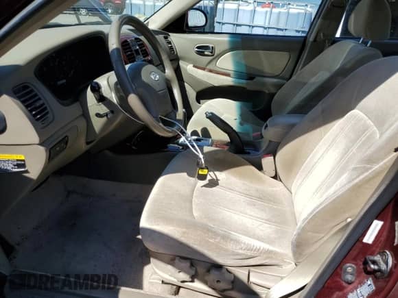 2005 Hyundai Sonata GLS with VIN KMHWF35H95A102421, listed as a Copart auction lot 70210995 with 121,170 mi miles and Clean title. Bid and sale history available at DreamBid. Image 7.