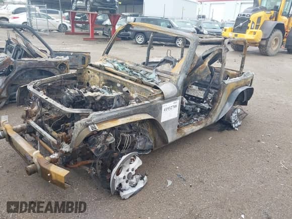 2013 Jeep Wrangler Sport with VIN 1C4AJWAG2DL626332, listed as a IAAI auction lot 41932708 with Not provided miles and . Bid and sale history available at DreamBid. Image 2.