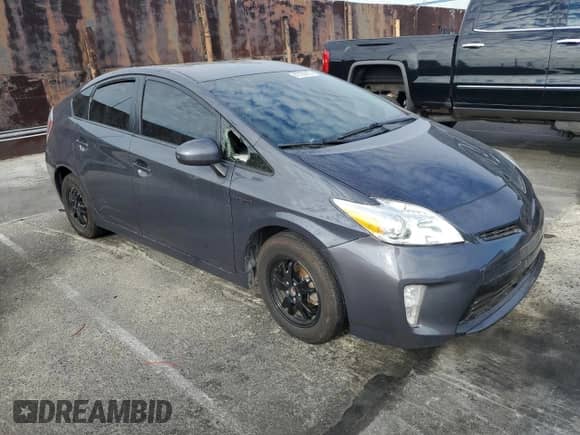 2015 Toyota Prius Four z VIN JTDKN3DU6F0463004, wystawiony jako Copart lot #82130435 z przebiegiem 230 880 mil mil oraz Szkoda całkowita • Salvage title. Historia ofert i sprzedaży dostępna na DreamBid. Obrazek 4.