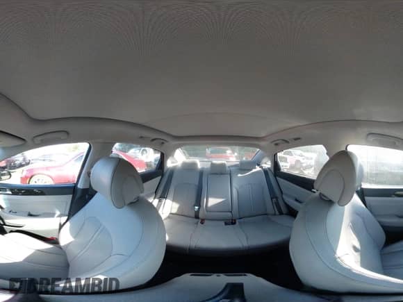 2015 Hyundai Sonata Sport с VIN 5NPE34AF5FH070046, выставлен на аукционе IAAI как лот 43326808 с пробегом 45 815 миль миль и . История ставок и продаж доступна на DreamBid. Изображение 19.