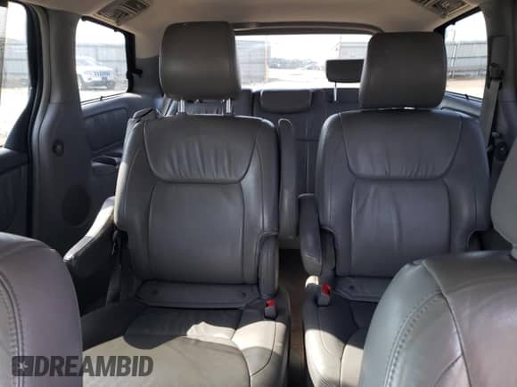 2009 Toyota Sienna XLE с VIN 5TDBK22C59S023564, выставлен на аукционе Copart как лот 82105685 с пробегом 118 163 миль миль и Списание • Salvage title. История ставок и продаж доступна на DreamBid. Изображение 10.
