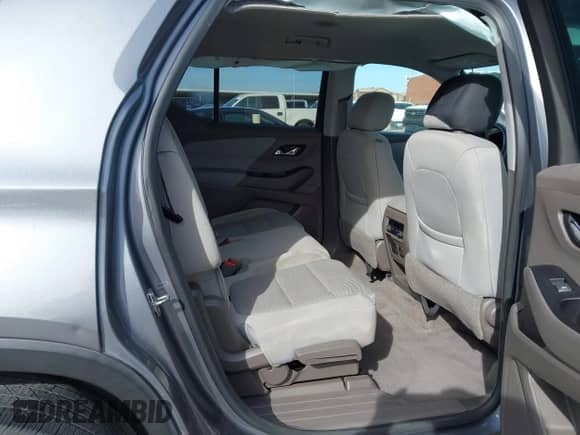 2019 Chevrolet Traverse LT Cloth с VIN 1GNERMKWXKJ240732, выставлен на аукционе IAAI как лот 41035467 с пробегом 127 652 миль миль и . История ставок и продаж доступна на DreamBid. Изображение 8.