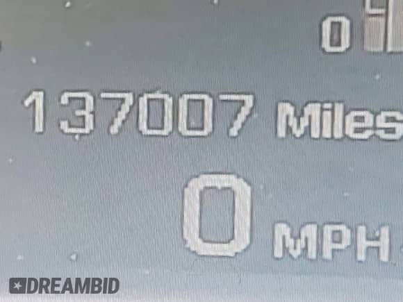 2013 Land Rover Range Rover Sport HSE Lux z VIN SALSK2D45DA770330, wystawiony jako IAAI lot #42925359 z przebiegiem 137 007 mil mil oraz . Historia ofert i sprzedaży dostępna na DreamBid. Obrazek 15.