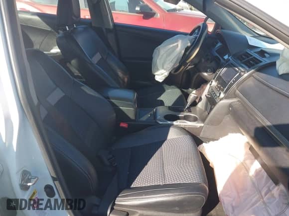 2014 Toyota Camry L with VIN 4T1BF1FK3EU382834, listed as a IAAI auction lot 41655780 with Not provided miles and . Bid and sale history available at DreamBid. Image 5.