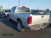 2007 Dodge 1500 SLT с VIN 1D7HU18N67J539035, выставлен на аукционе IAAI как лот 42750348 с пробегом 173 921 миль миль и . История ставок и продаж доступна на DreamBid. Изображение 3.