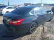 2016 Nissan Altima SV z VIN 1N4AL3AP1GC174621, wystawiony jako IAAI lot #42518639 z przebiegiem 147 952 mil mil oraz . Historia ofert i sprzedaży dostępna na DreamBid. Obrazek 4.