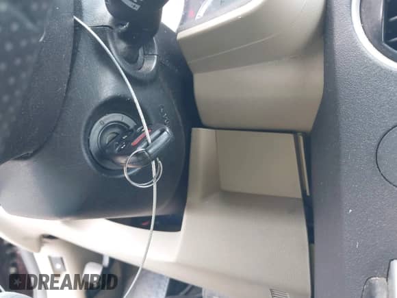 2010 Honda Pilot EX with VIN 5FNYF3H41AB002627, listed as a IAAI auction lot 43040317 with 172,545 mi miles and . Bid and sale history available at DreamBid. Image 11.