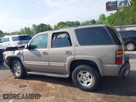 2004 Chevrolet Tahoe LT с VIN 1GNEC13Z34R294550, выставлен на аукционе IAAI как лот 42330212 с пробегом 298 283 миль миль и . История ставок и продаж доступна на DreamBid. Изображение 14.