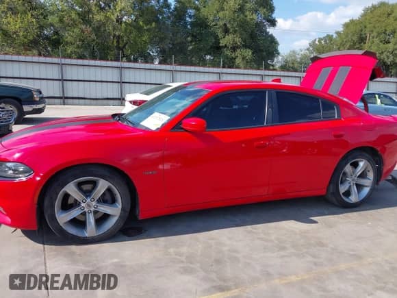 2018 Dodge Charger R/T z VIN 2C3CDXCT6JH238064, wystawiony jako IAAI lot #43217521 z przebiegiem 148 934 mil mil oraz . Historia ofert i sprzedaży dostępna na DreamBid. Obrazek 14.