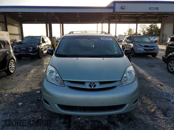 2009 Toyota Sienna LE с VIN 5TDZK23C69S254535, выставлен на аукционе Copart как лот 84866355 с пробегом 229 085 миль миль и Списание • Salvage title. История ставок и продаж доступна на DreamBid. Изображение 5.