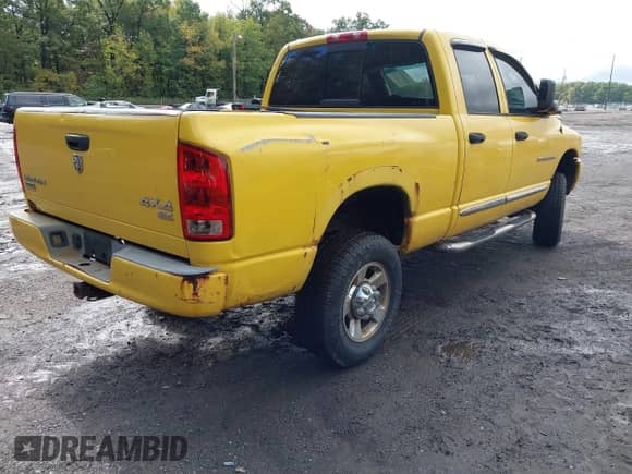 2005 Dodge 2500 SLT with VIN 3D7KS28D45G755666, listed as a IAAI auction lot 43252832 with 199,516 mi miles and . Bid and sale history available at DreamBid. Image 4.