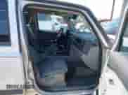 2007 Jeep Commander Sport с VIN 1J8HG48KX7C626507, выставлен на аукционе IAAI как лот 42943485 с пробегом 143 286 миль миль и . История ставок и продаж доступна на DreamBid. Изображение 5.
