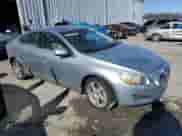 2013 Volvo S60 T5 Premier with VIN YV1612FS5D1227917, listed as a Copart auction lot 46411165 with 71,465 mi miles and Salvage title. Bid and sale history available at DreamBid. Image 4.