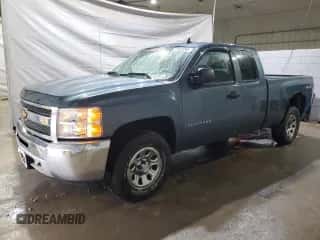 2012 Chevrolet Silverado 1500 LS z VIN 1GCRKREA3CZ249416, wystawiony jako Copart lot #83820265 z przebiegiem 194 753 mil mil oraz Czysty tytuł • Clean title. Historia ofert i sprzedaży dostępna na DreamBid. Obrazek 1.