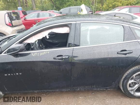 2020 Chevrolet Malibu LT with VIN 1G1ZD5ST7LF109422, listed as a IAAI auction lot 43273856 with 77,682 mi miles and . Bid and sale history available at DreamBid. Image 15.