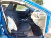 2019 Toyota Camry SE z VIN 4T1B11HK3KU227689, wystawiony jako IAAI lot #43454707 z przebiegiem 48 165 mil mil oraz . Historia ofert i sprzedaży dostępna na DreamBid. Obrazek 5.