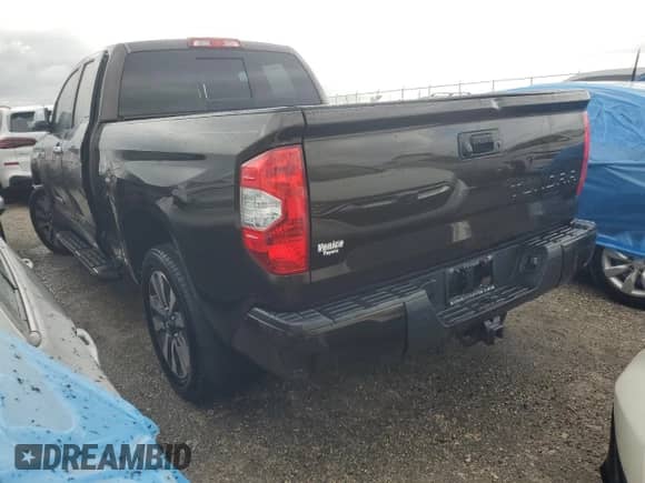 2019 Toyota Tundra Limited z VIN 5TFSY5F10KX246376, wystawiony jako Copart lot #75479174 z przebiegiem Nie podano mil oraz Nie do naprawy • Non repairable. Historia ofert i sprzedaży dostępna na DreamBid. Obrazek 2.