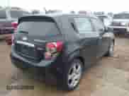 2013 Chevrolet Sonic LTZ с VIN 1G1JE6SB2D4221744, выставлен на аукционе IAAI как лот 41422921 с пробегом 114 684 миль миль и . История ставок и продаж доступна на DreamBid. Изображение 4.