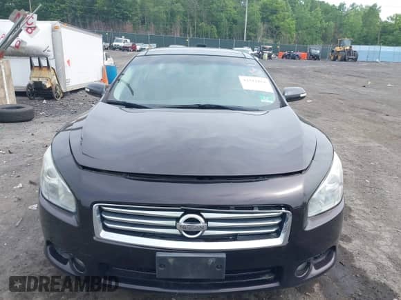 2014 Nissan Maxima SV z VIN 1N4AA5AP2EC489345, wystawiony jako IAAI lot #42511861 z przebiegiem 136 155 mil mil oraz . Historia ofert i sprzedaży dostępna na DreamBid. Obrazek 6.