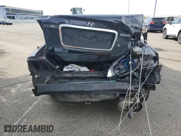 2003 Hyundai Sonata GLS с VIN KMHWF35H83A881873, выставлен на аукционе Copart как лот 82572955 с пробегом 159 124 миль миль и Списание • Salvage title. История ставок и продаж доступна на DreamBid. Изображение 6.