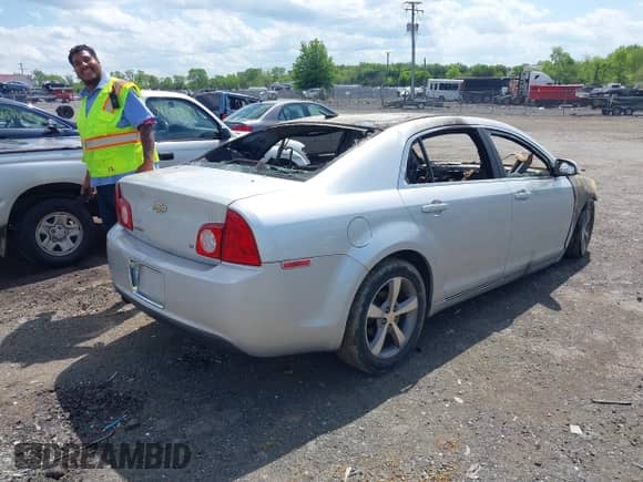 2009 Chevrolet Malibu 2LT с VIN 1G1ZJ57B894165463, выставлен на аукционе IAAI как лот 42139175 с пробегом Не указан миль и . История ставок и продаж доступна на DreamBid. Изображение 4.