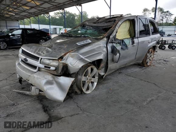 2007 Chevrolet TrailBlazer SS с VIN 1GNES13H072134648, выставлен на аукционе Copart как лот 69706385 с пробегом Не указан миль и На запчасти • Non repairable. История ставок и продаж доступна на DreamBid. Изображение 1.