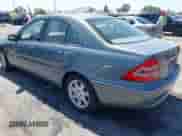 2004 Mercedes-Benz C 320 with VIN WDBRF64J34F501106, listed as a IAAI auction lot 42313795 with 81,476 mi miles and . Bid and sale history available at DreamBid. Image 3.