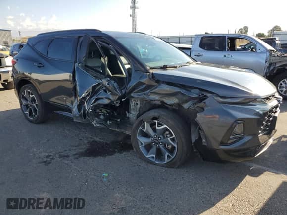 2019 Chevrolet Blazer RS with VIN 3GNKBERS1KS696567, listed as a Copart auction lot 80112195 with 105,790 mi miles and Salvage title. Bid and sale history available at DreamBid. Image 4.
