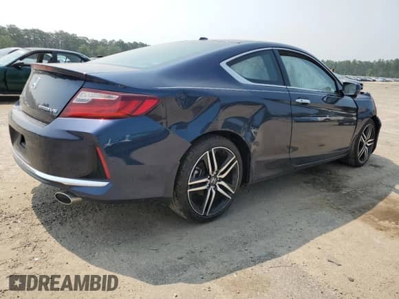 2017 Honda Accord Touring with VIN 1HGCT2B09HA002446, listed as a Copart auction lot 58967205 with 50,493 mi miles and Salvage title. Bid and sale history available at DreamBid. Image 3.