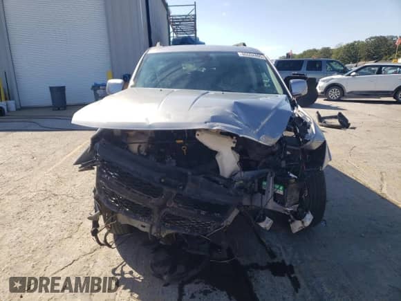 2019 Dodge Journey SE with VIN 3C4PDCBB7KT870384, listed as a Copart auction lot 85552405 with 43,481 mi miles and Salvage title. Bid and sale history available at DreamBid. Image 5.