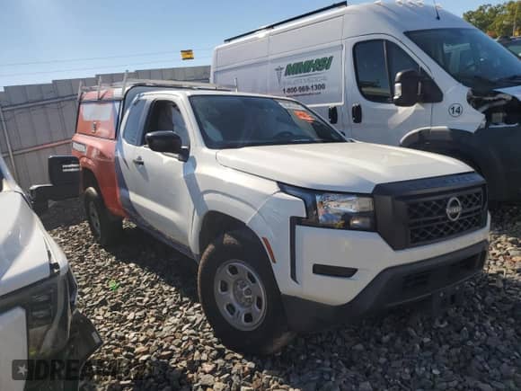 2022 Nissan Frontier S z VIN 1N6ED1CL1NN654860, wystawiony jako Copart lot #85493245 z przebiegiem Nie podano mil oraz Szkoda całkowita • Salvage title. Historia ofert i sprzedaży dostępna na DreamBid. Obrazek 4.