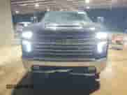 2021 Chevrolet Silverado 3500HD LTZ с VIN 1GC4YUEYXMF245603, выставлен на аукционе Copart как лот 44949145 с пробегом 65 794 миль миль и Чистый • Clean title. История ставок и продаж доступна на DreamBid. Изображение 5.