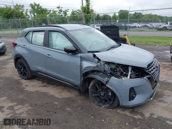 2024 Nissan Kicks SR с VIN 3N1CP5DV9RL473362, выставлен на аукционе IAAI как лот 42378362 с пробегом 18 682 миль миль и . История ставок и продаж доступна на DreamBid. Изображение 1.
