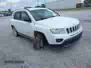 2012 Jeep Compass Sport z VIN 1C4NJDBBXCD608033, wystawiony jako IAAI lot #43069199 z przebiegiem 177 249 mil mil oraz . Historia ofert i sprzedaży dostępna na DreamBid. Obrazek 1.