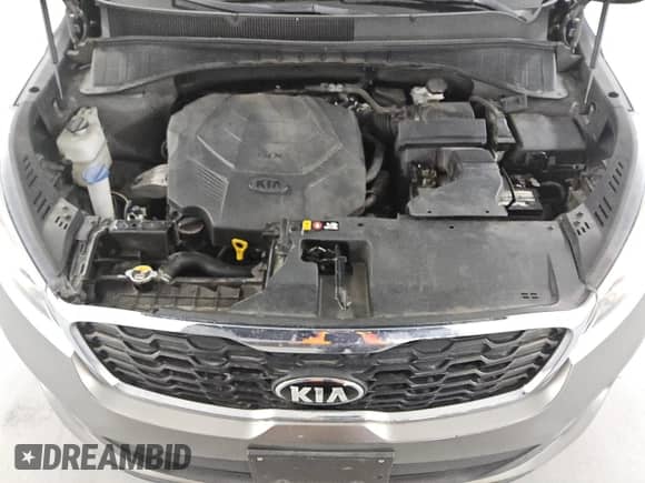 2019 Kia Sorento LX with VIN 5XYPGDA5XKG474305, listed as a Copart auction lot 64389205 with 112,724 mi miles and Clean title. Bid and sale history available at DreamBid. Image 12.
