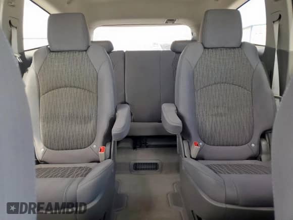 2014 Chevrolet Traverse LT с VIN 1GNKRHKD9EJ118439, выставлен на аукционе Copart как лот 84987275 с пробегом 189 912 миль миль и Списание • Salvage title. История ставок и продаж доступна на DreamBid. Изображение 10.