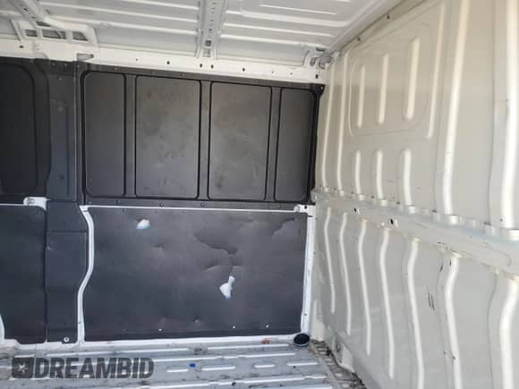 2021 Ram ProMaster Cargo z VIN 3C6LRVAG0ME577692, wystawiony jako Copart lot #49834775 z przebiegiem 80 545 mil mil oraz Szkoda całkowita • Salvage title. Historia ofert i sprzedaży dostępna na DreamBid. Obrazek 11.