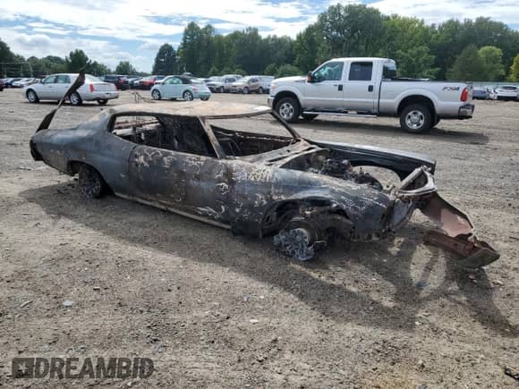 1972 Chevrolet Chevelle with VIN 1C37F2R529645, listed as a Copart auction lot 43629215 with Not provided miles and Salvage title. Bid and sale history available at DreamBid. Image 4.