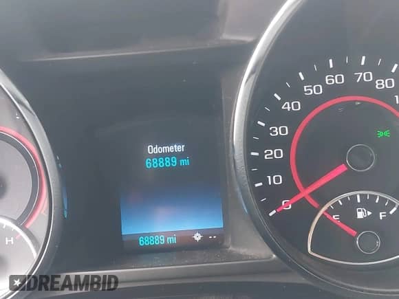 2015 Chevrolet SS z VIN 6G3F25RW3FL104047, wystawiony jako IAAI lot #42945745 z przebiegiem 68 889 mil mil oraz . Historia ofert i sprzedaży dostępna na DreamBid. Obrazek 16.